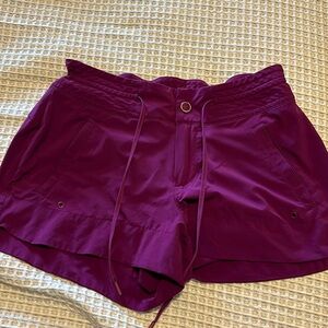 Great used condition Athleta board shorts
